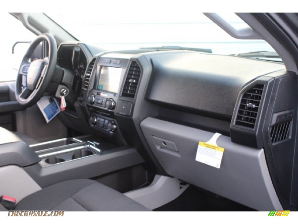 2018 F150 XL SuperCab - Magnetic / Earth Gray photo #30