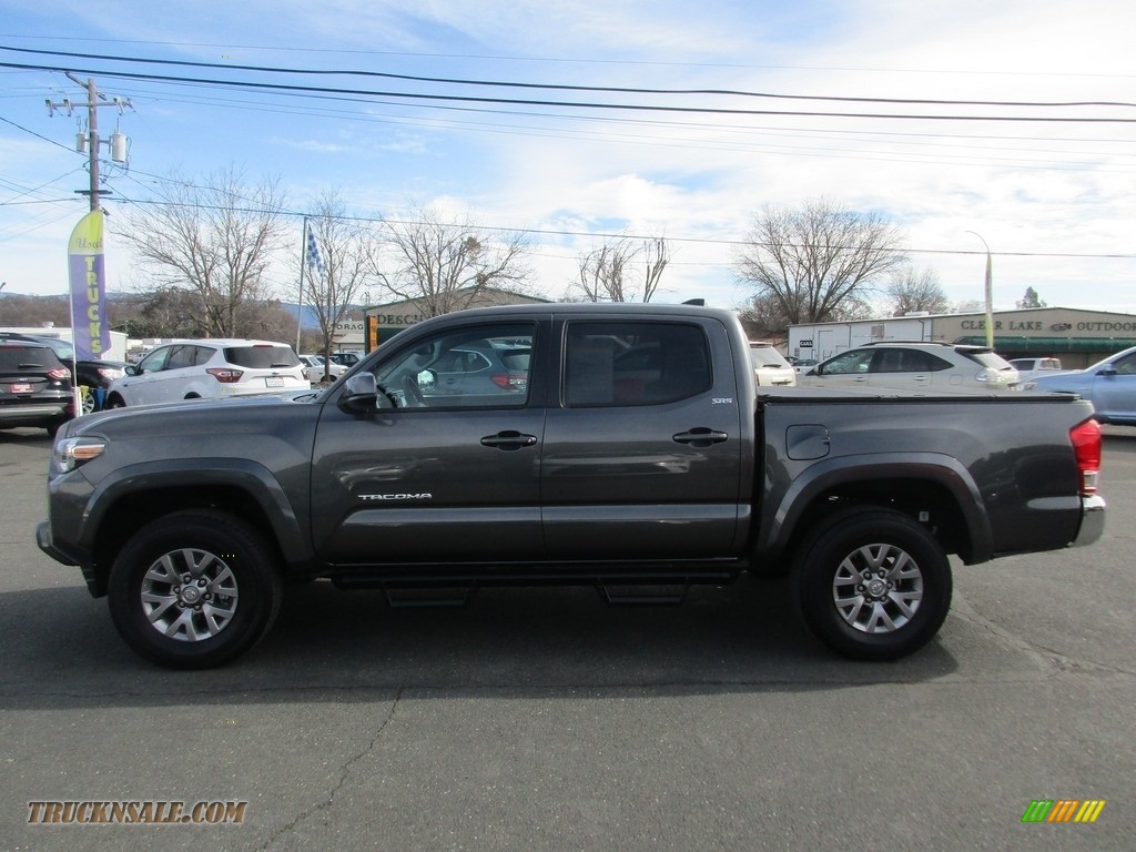 2017 Tacoma SR5 Double Cab - Magnetic Gray Metallic / Cement Gray photo #4