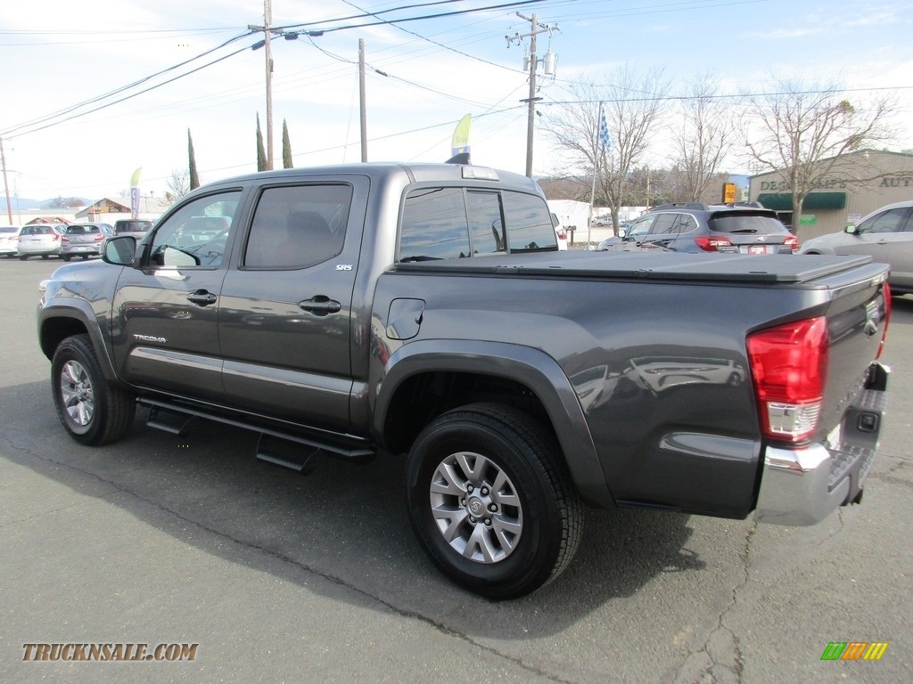 2017 Tacoma SR5 Double Cab - Magnetic Gray Metallic / Cement Gray photo #5