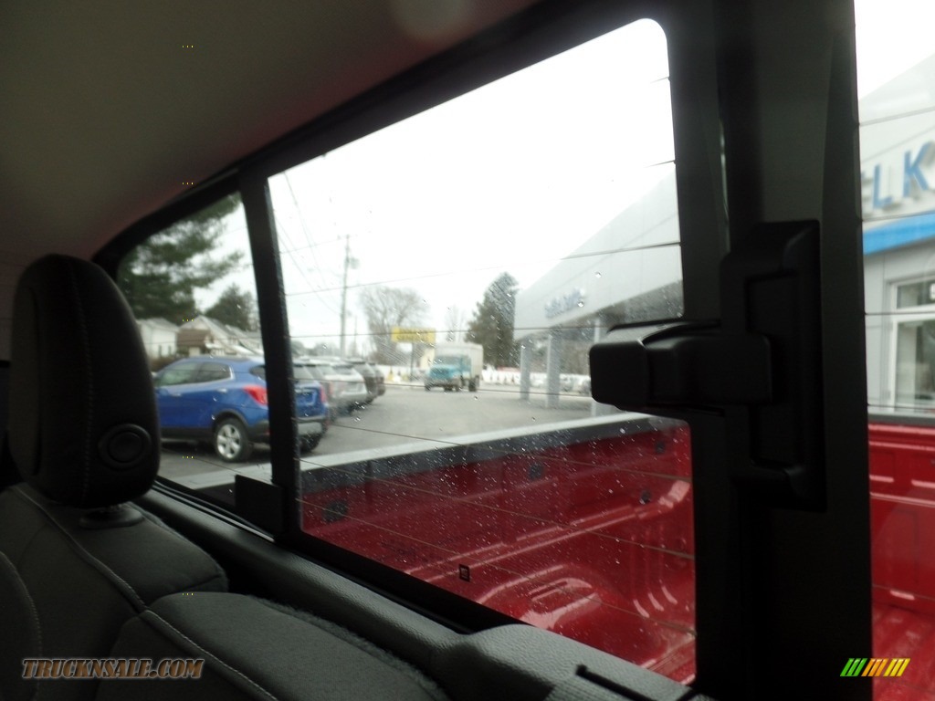 2018 Colorado LT Crew Cab 4x4 - Cajun Red Tintcoat / Jet Black photo #21