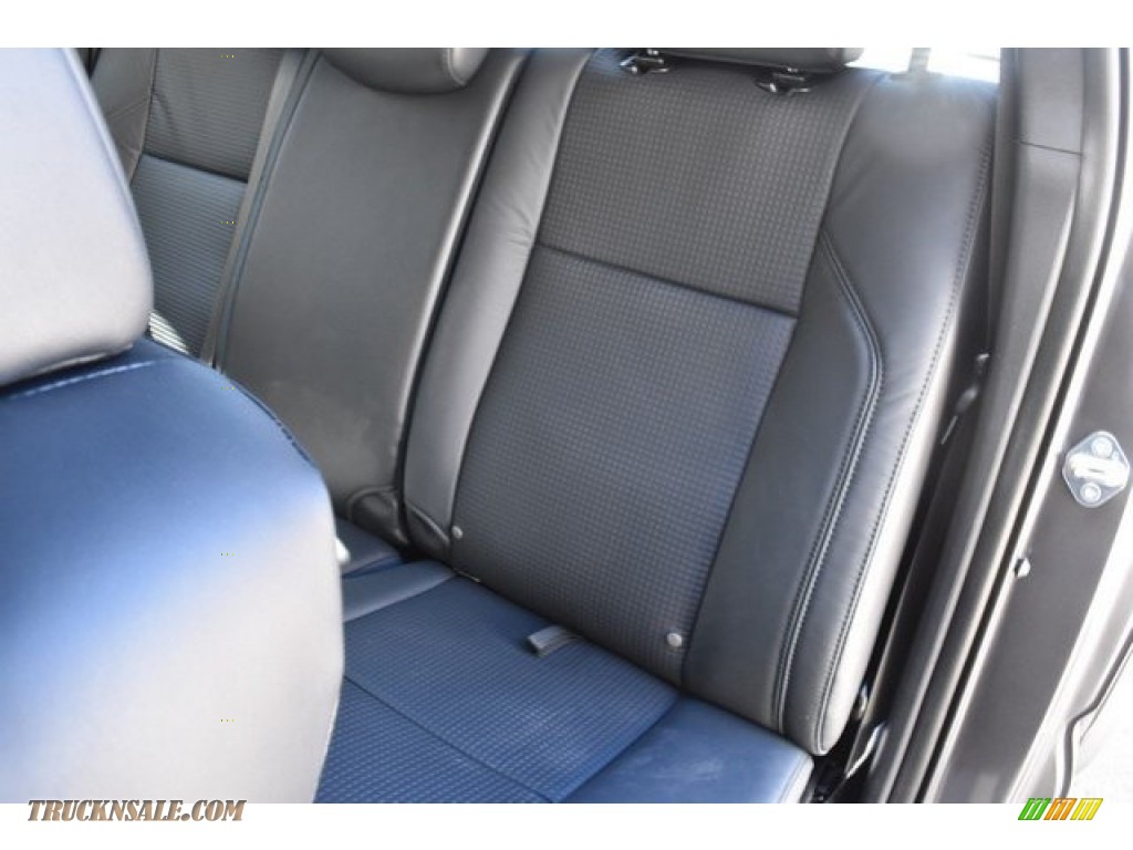 2018 Tacoma Limited Double Cab 4x4 - Magnetic Gray Metallic / Black photo #16