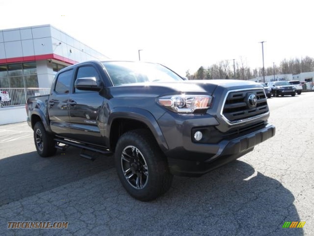 2018 Tacoma SR5 Double Cab - Magnetic Gray Metallic / Cement Gray photo #1
