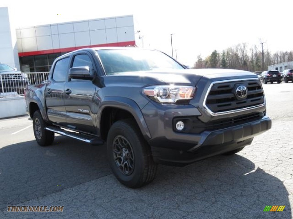 2018 Tacoma SR5 Double Cab - Magnetic Gray Metallic / Cement Gray photo #1