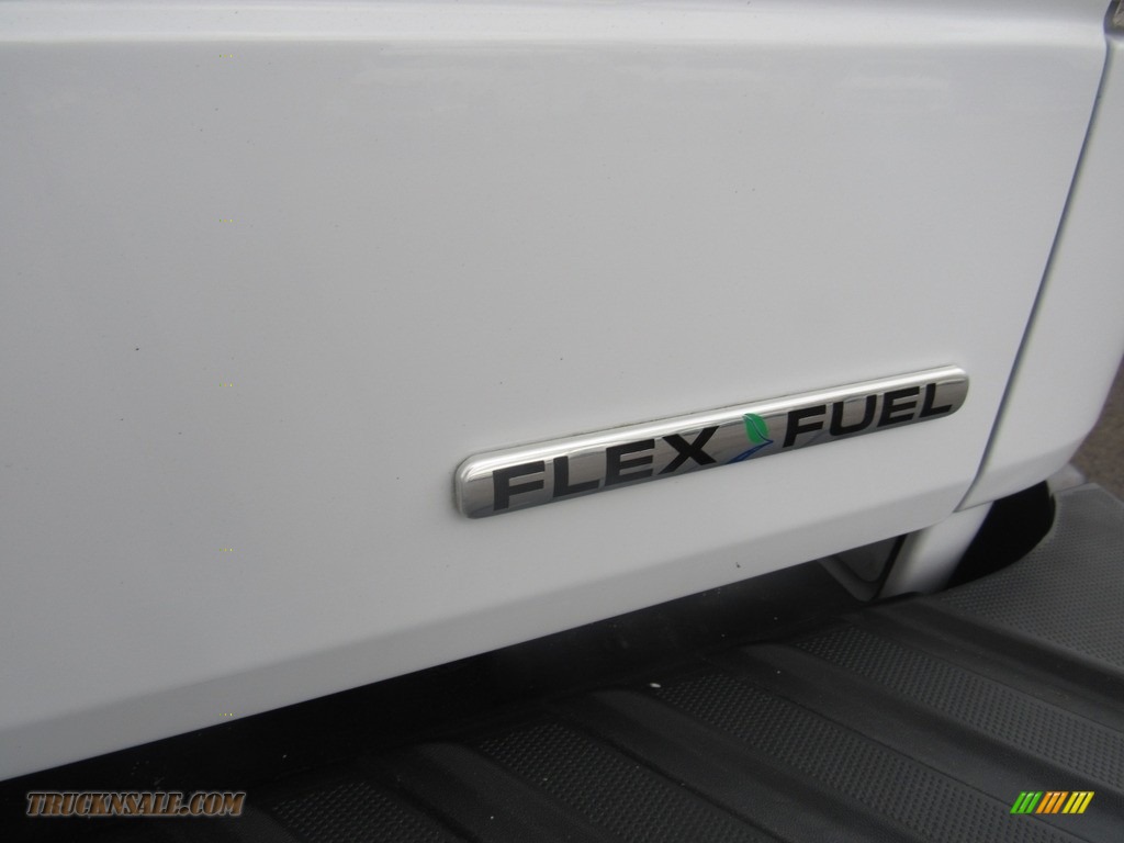 2013 F150 XL Regular Cab - Oxford White / Steel Gray photo #24