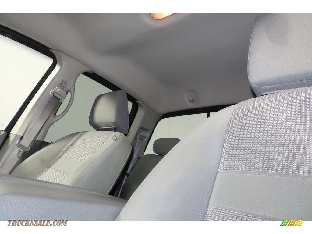 2008 Ram 1500 SLT Quad Cab 4x4 - Brilliant Black Crystal Pearl / Medium Slate Gray photo #31