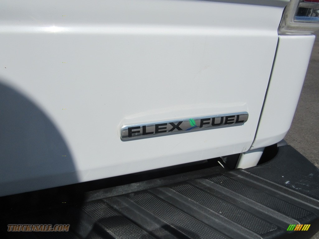 2014 F150 XL Regular Cab - Oxford White / Steel Grey photo #24