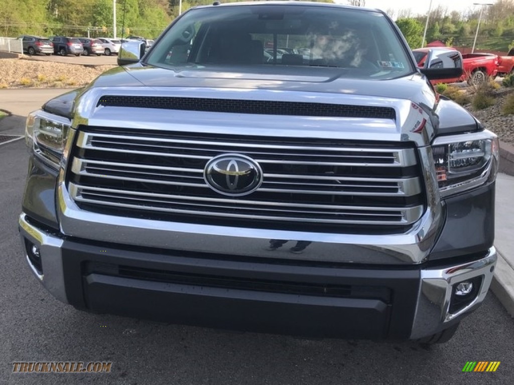2018 Tundra Limited Double Cab 4x4 - Magnetic Gray Metallic / Black photo #6