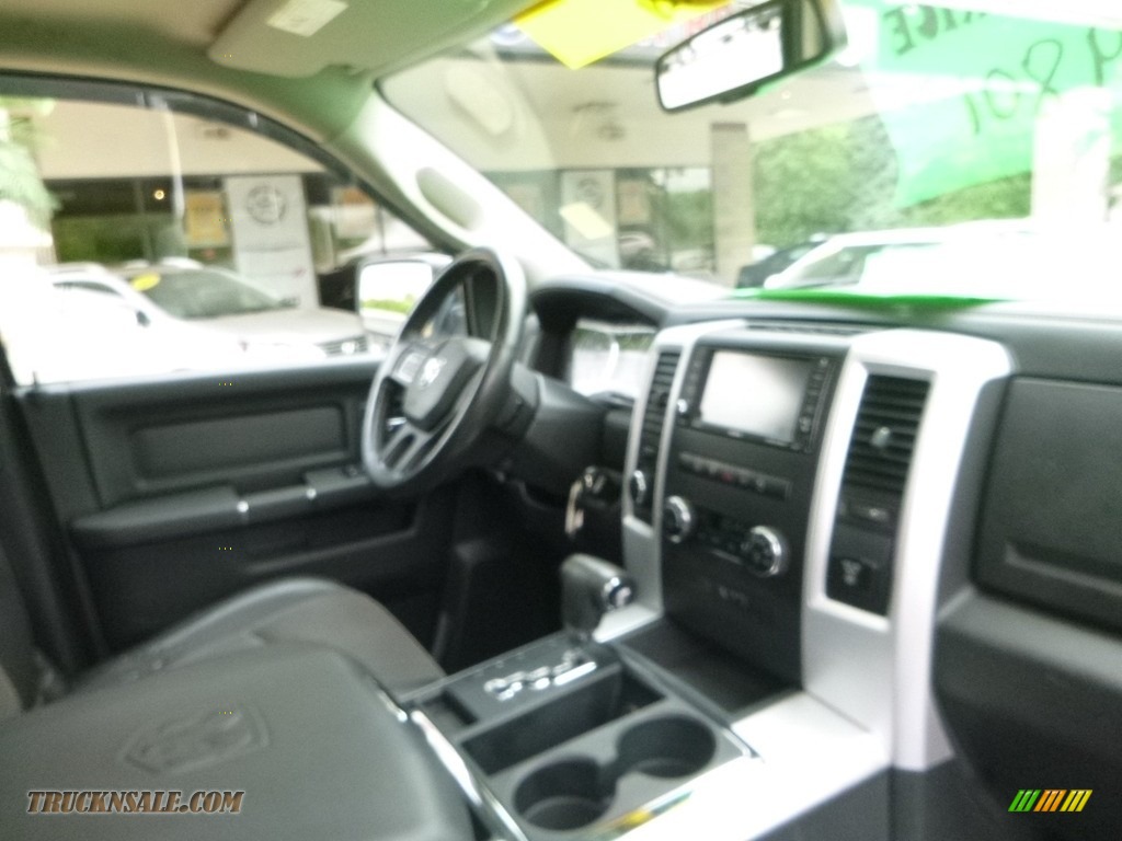 2012 Ram 1500 Sport Quad Cab 4x4 - Bright White / Dark Slate Gray photo #14
