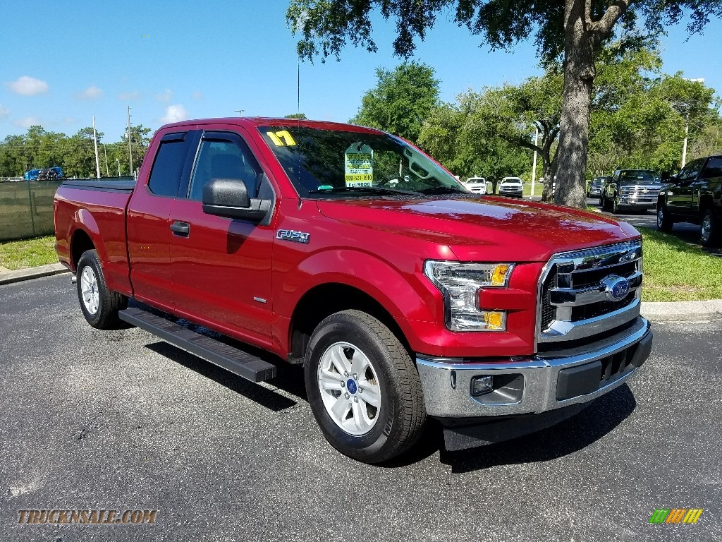 2017 F150 XLT SuperCab - Ruby Red / Earth Gray photo #7