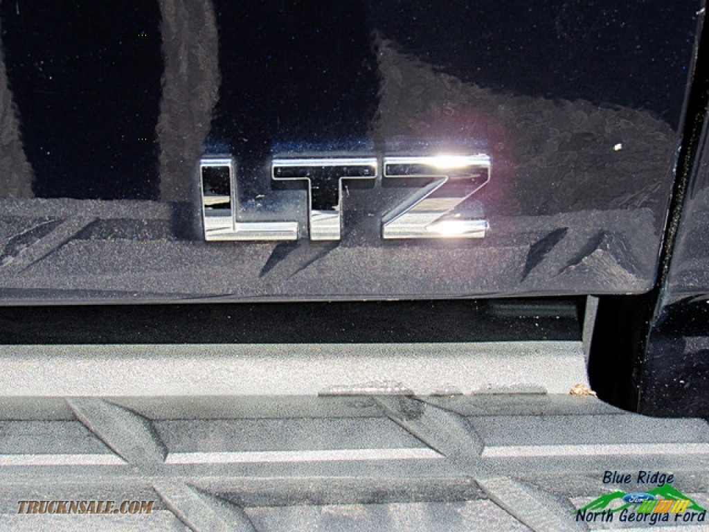 2009 Silverado 1500 LTZ Crew Cab 4x4 - Blue Granite Metallic / Light Titanium photo #36