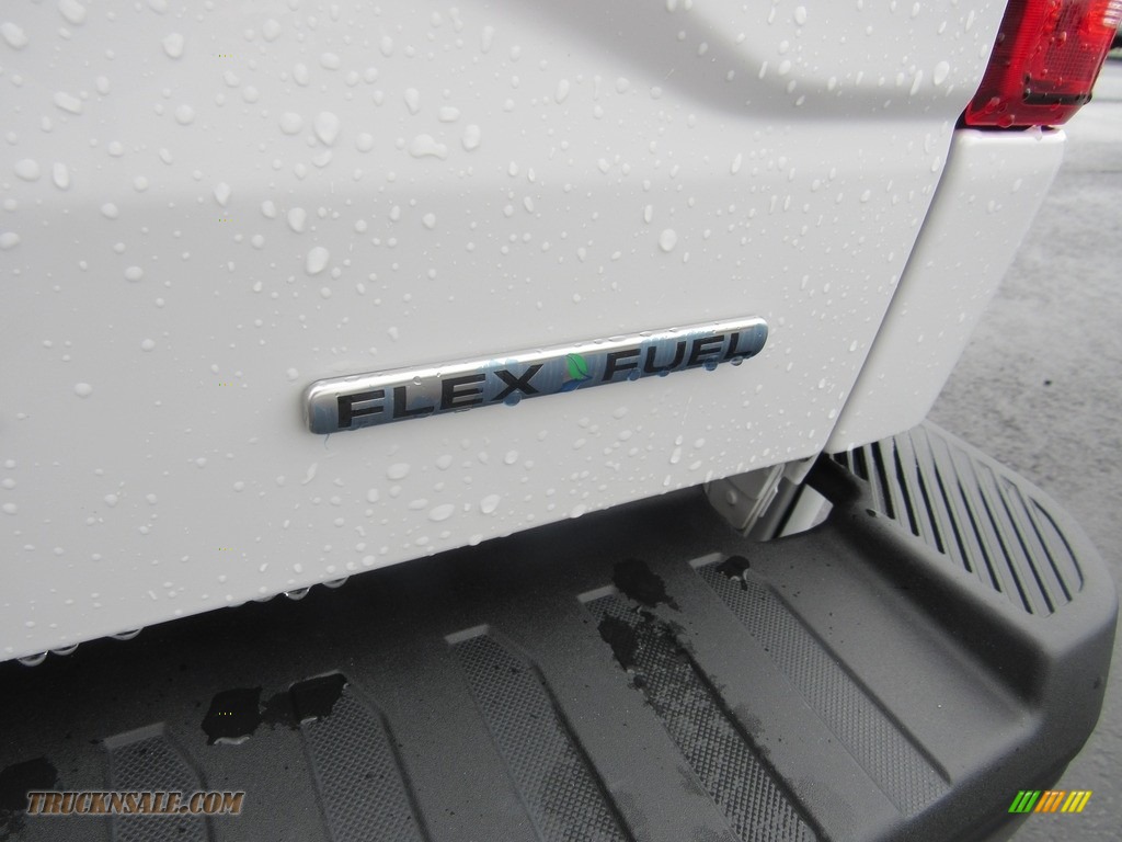2016 F150 XL Regular Cab - Oxford White / Medium Earth Gray photo #24