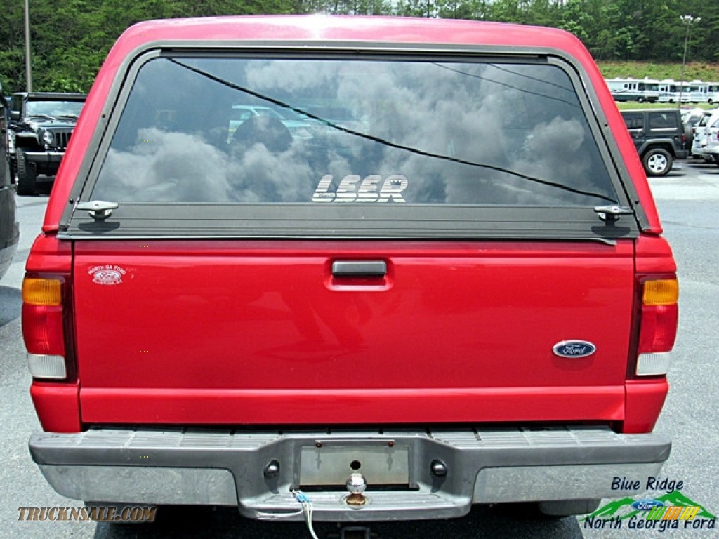 1999 Ranger XLT Extended Cab 4x4 - Bright Red / Medium Prairie Tan photo #5