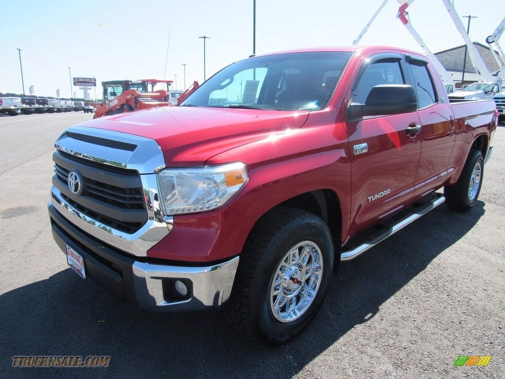 Radiant Red / Graphite Toyota Tundra SR5 Double Cab