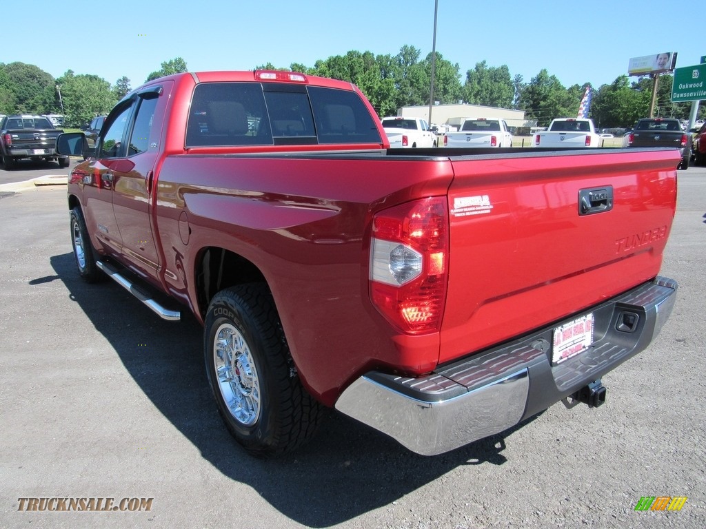 2014 Tundra SR5 Double Cab - Radiant Red / Graphite photo #3