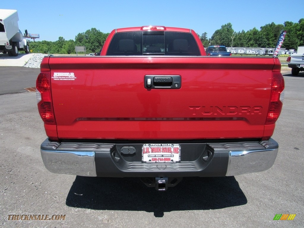 2014 Tundra SR5 Double Cab - Radiant Red / Graphite photo #7