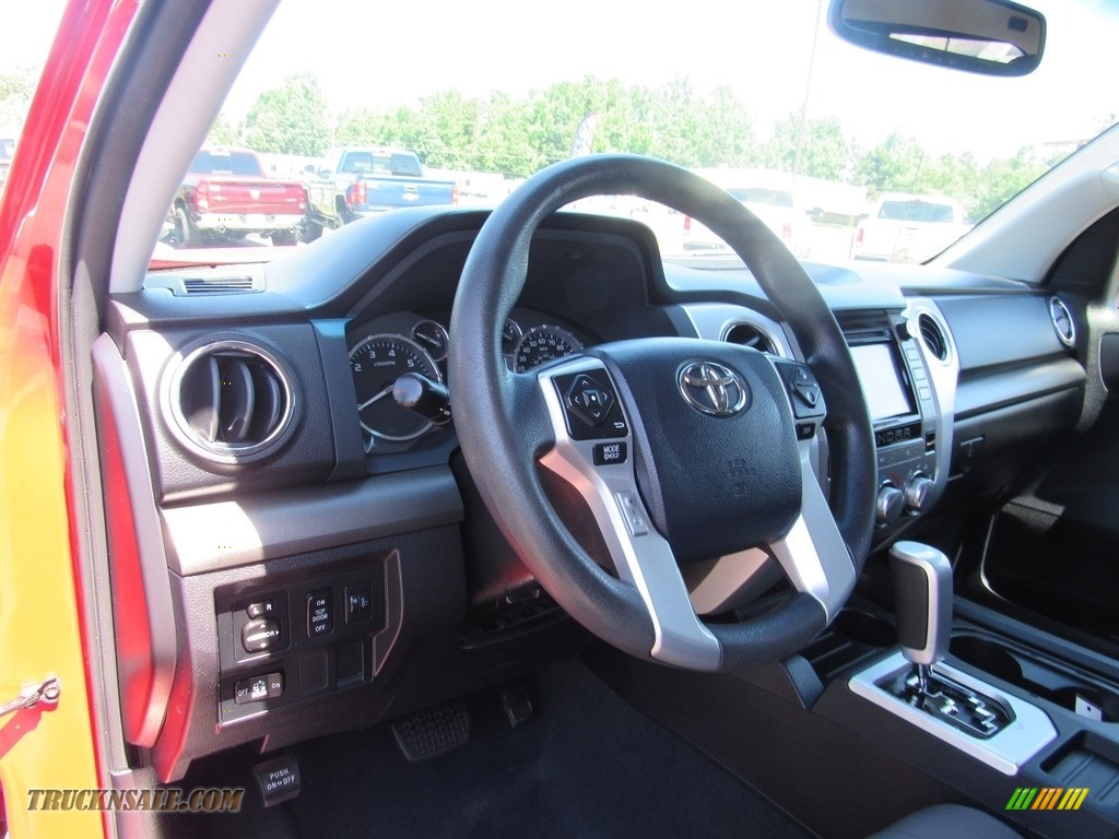 2014 Tundra SR5 Double Cab - Radiant Red / Graphite photo #24