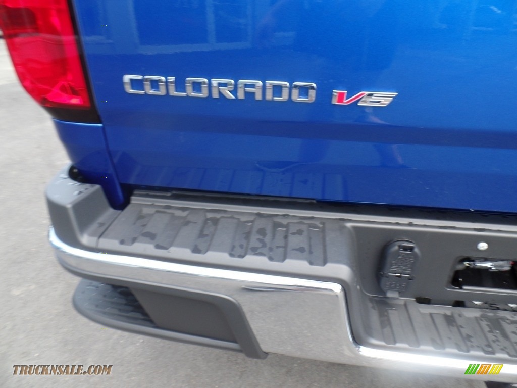 2018 Colorado WT Crew Cab 4x4 - Kinetic Blue Metallic / Jet Black/Dark Ash photo #11