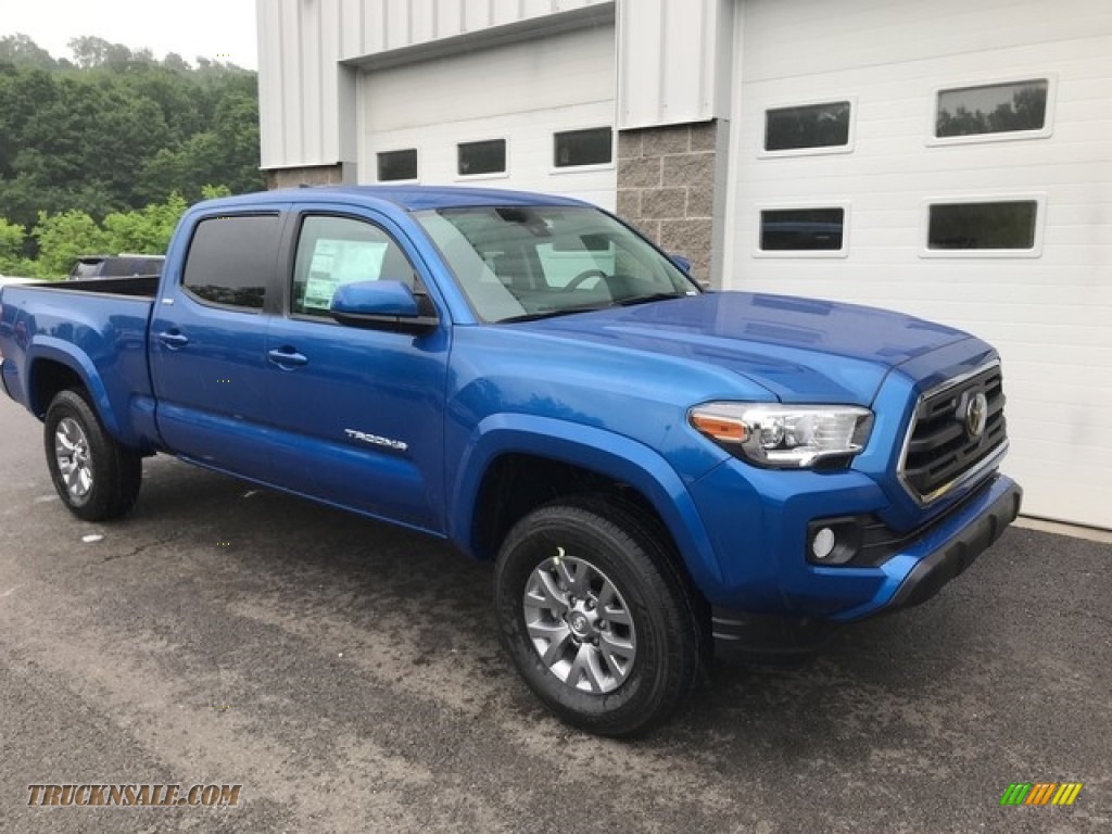 Blazing Blue Pearl / Cement Gray Toyota Tacoma SR5 Double Cab