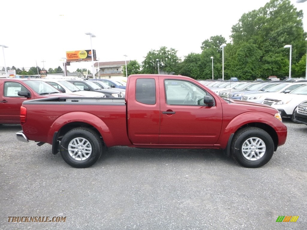2018 Frontier SV King Cab 4x4 - Cayenne Red / Beige photo #3