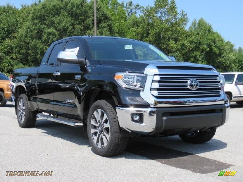 2018 Tundra Limited Double Cab 4x4 - Midnight Black Metallic / Graphite photo #1