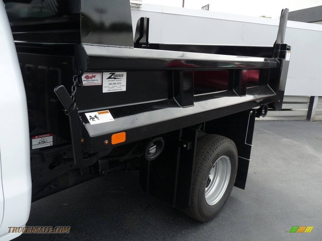 2019 Sierra 3500HD Regular Cab 4WD Dump Truck - Summit White / Dark Ash/Jet Black photo #8