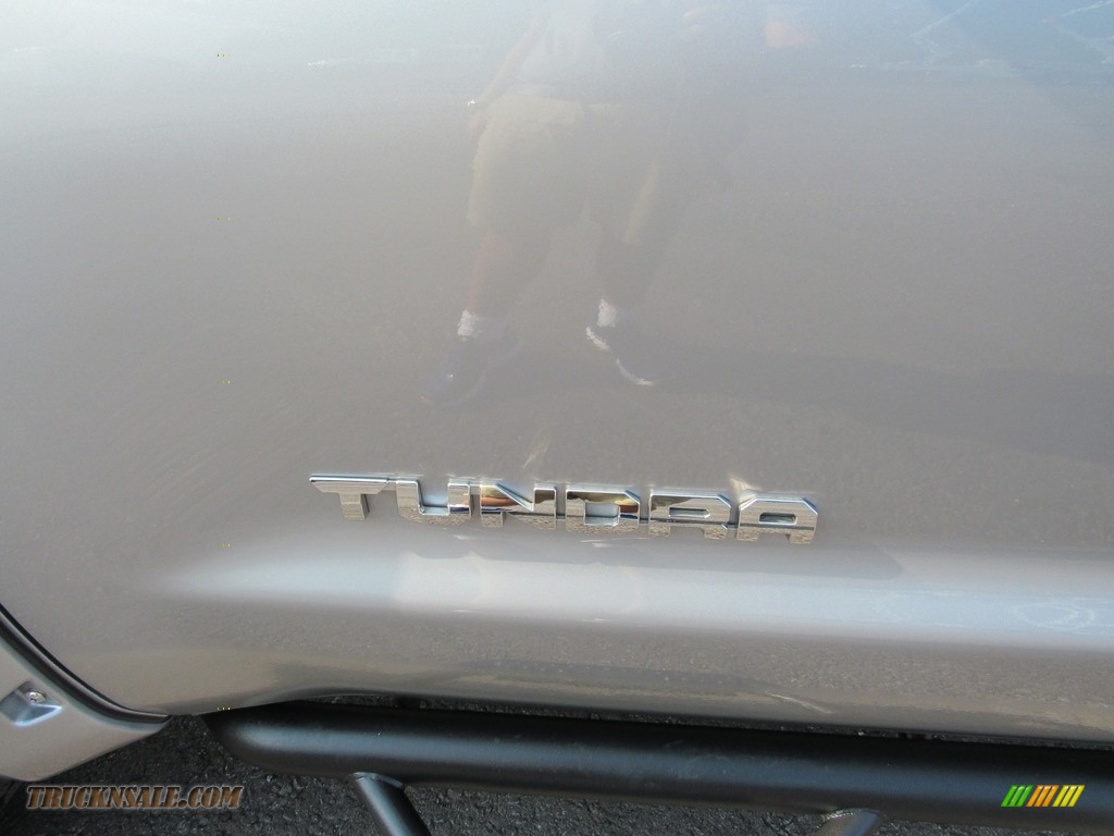 2014 Tundra SR5 Double Cab - Magnetic Gray Metallic / Graphite photo #53