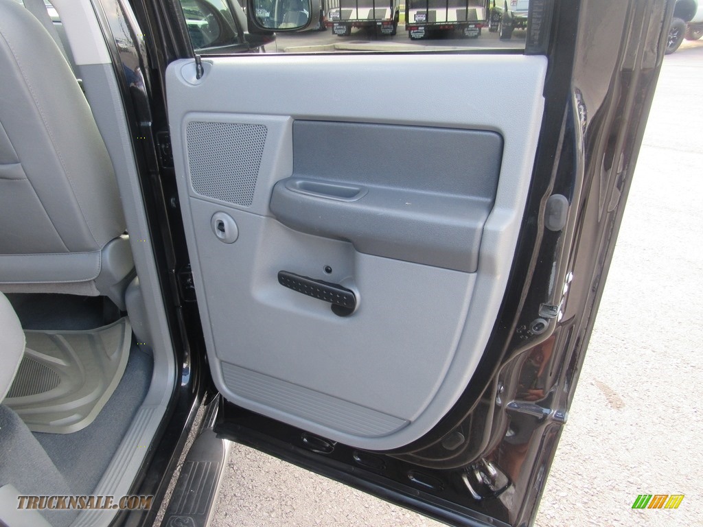 2008 Ram 1500 SLT Quad Cab - Brilliant Black Crystal Pearl / Medium Slate Gray photo #34
