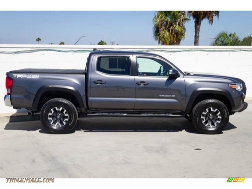 2017 Tacoma TRD Off Road Double Cab 4x4 - Magnetic Gray Metallic / Cement Gray photo #9