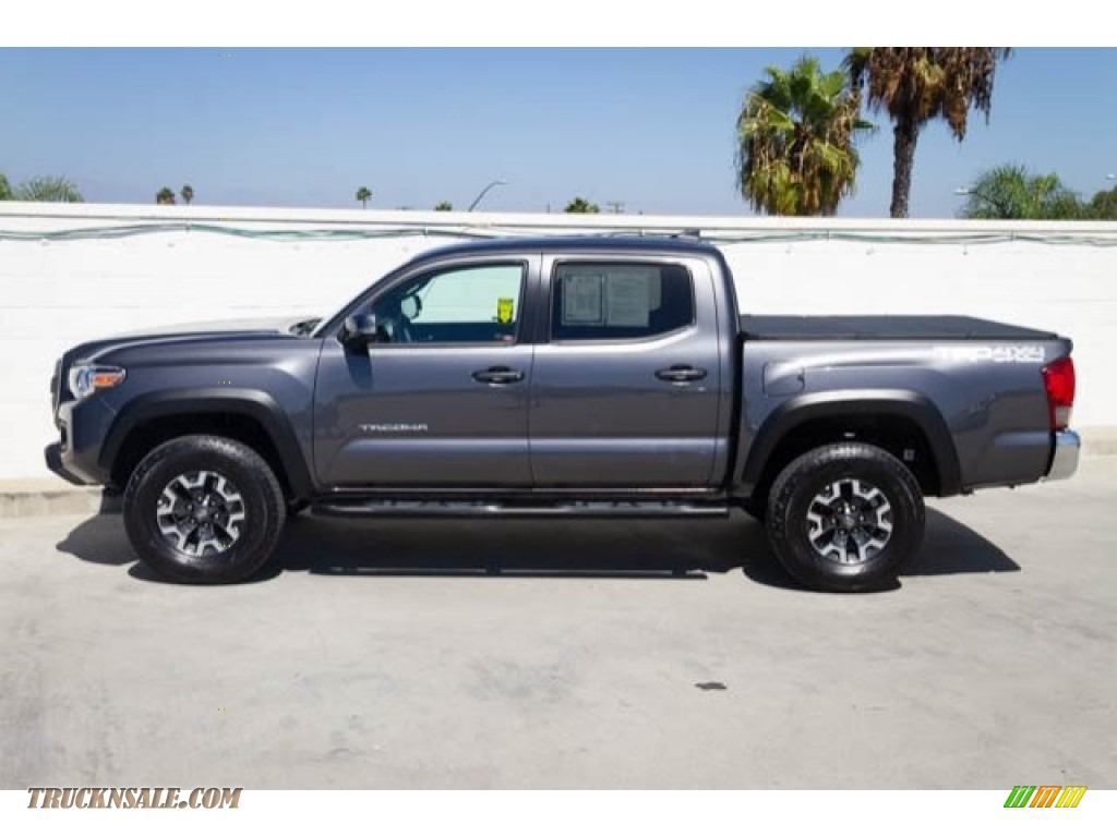 2017 Tacoma TRD Off Road Double Cab 4x4 - Magnetic Gray Metallic / Cement Gray photo #14
