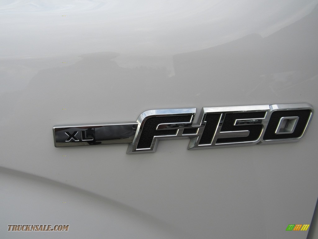 2014 F150 XL SuperCab - Oxford White / Steel Grey photo #48