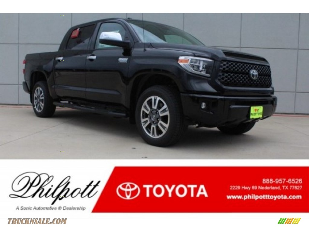 2019 Tundra Platinum CrewMax 4x4 - Midnight Black Metallic / Black photo #1