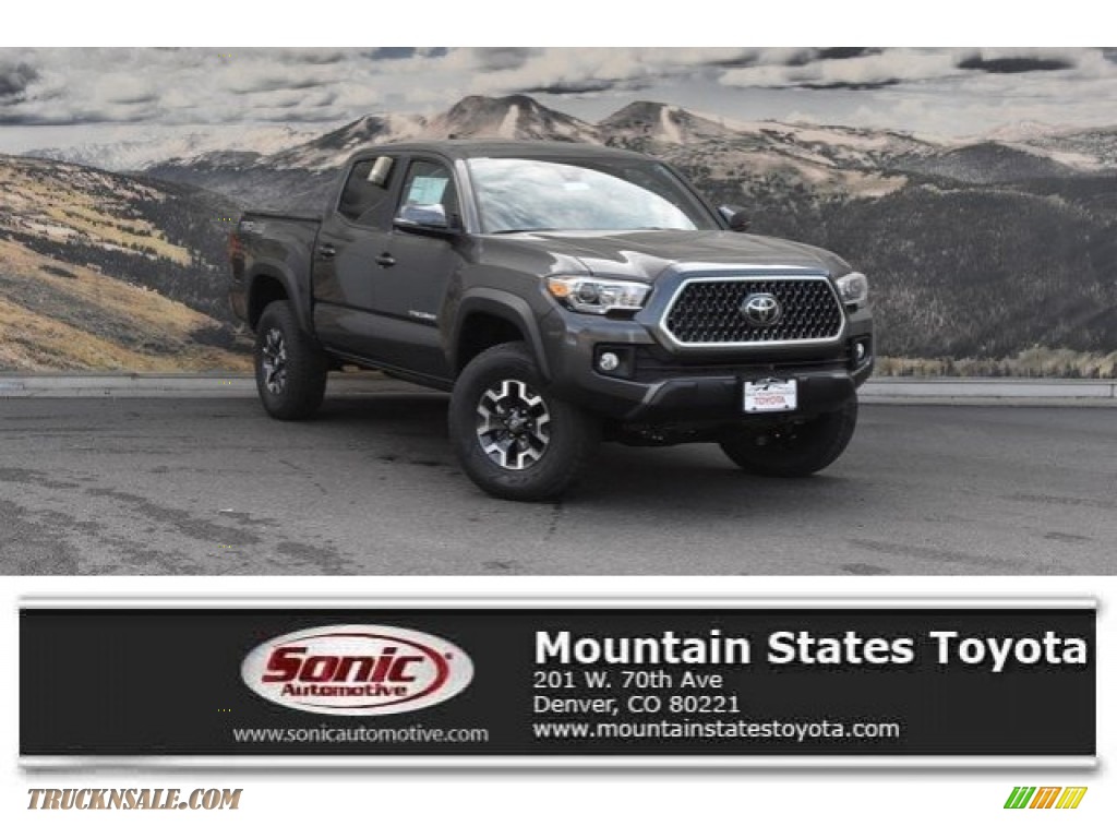 Magnetic Gray Metallic / Cement Gray Toyota Tacoma SR Double Cab 4x4