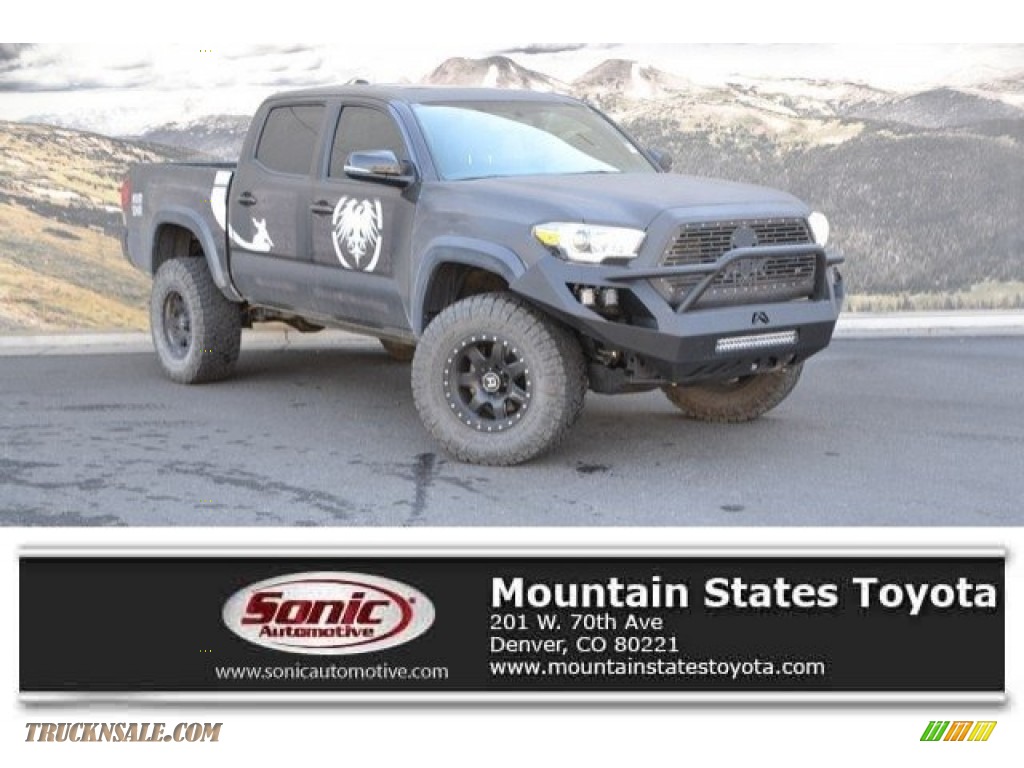 2017 Tacoma TRD Off Road Double Cab 4x4 - Black / Cement Gray photo #1