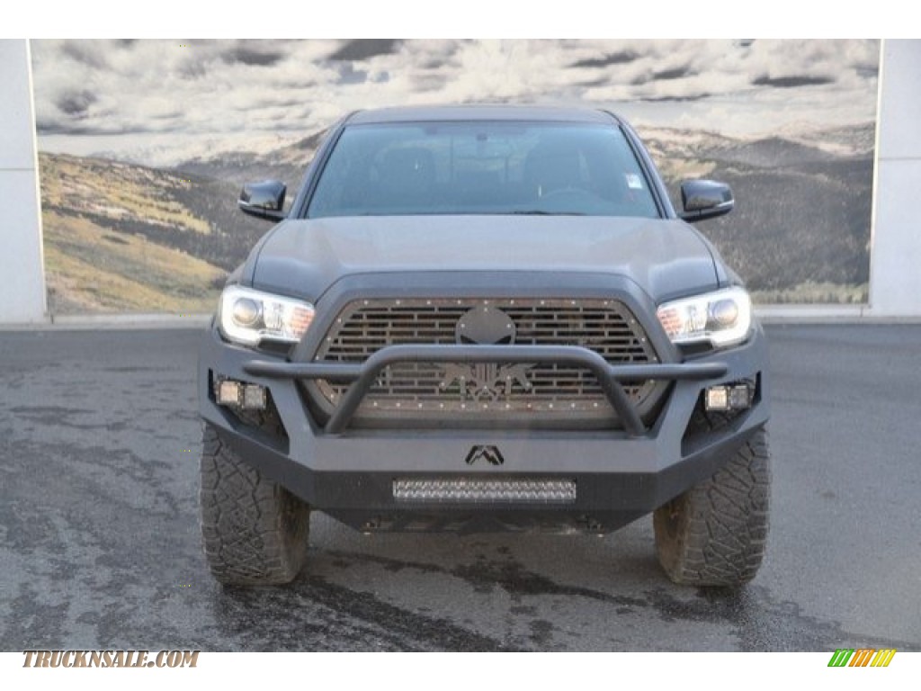 2017 Tacoma TRD Off Road Double Cab 4x4 - Black / Cement Gray photo #8