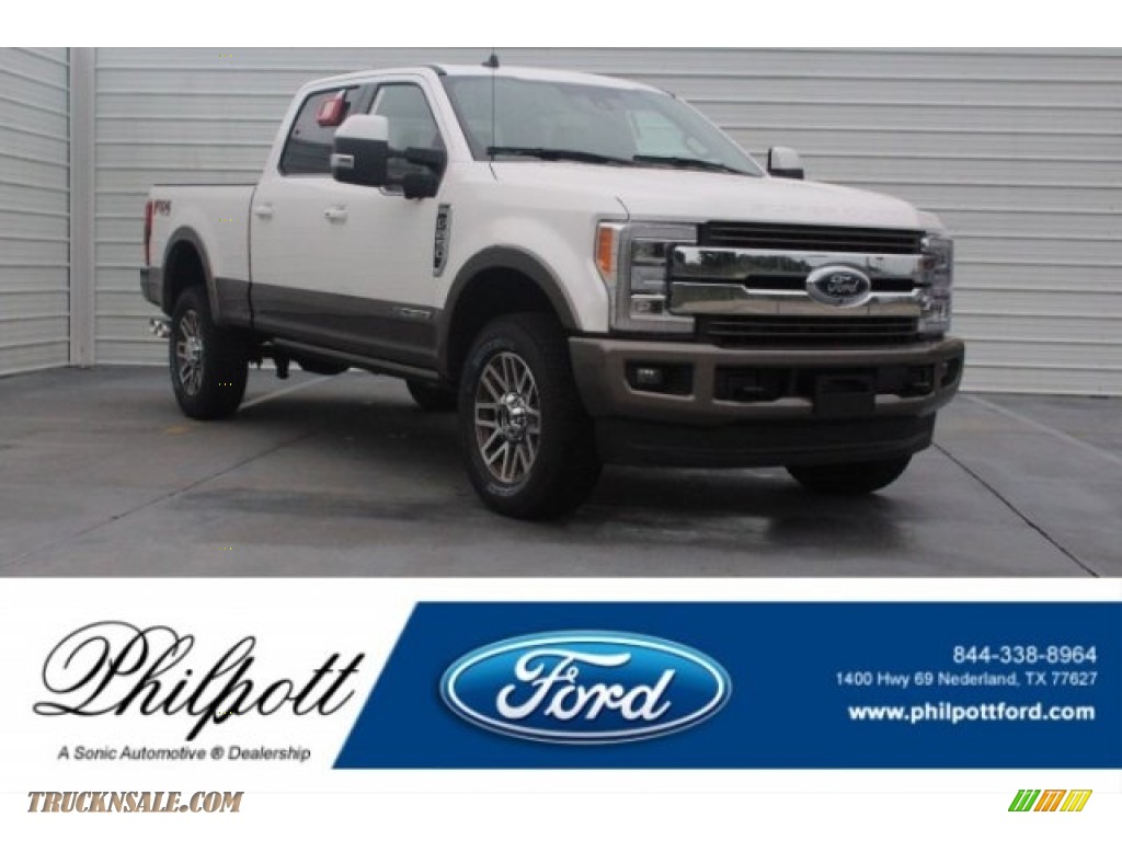 Oxford White / King Ranch Java Ford F250 Super Duty King Ranch Crew Cab 4x4