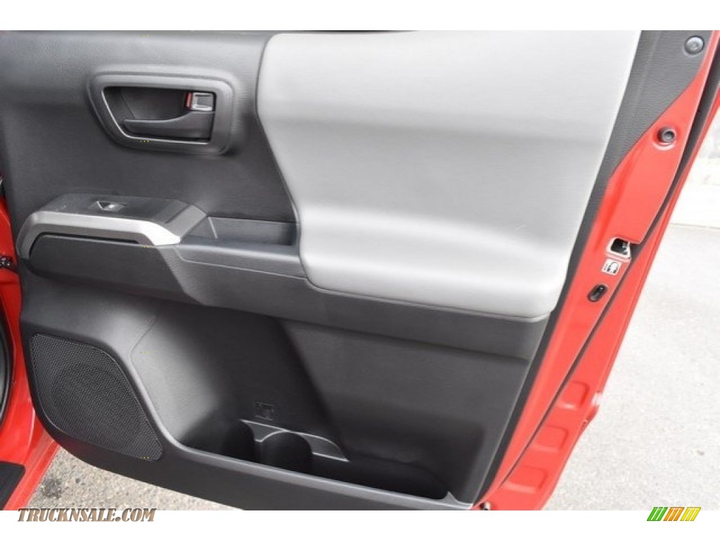 2019 Tacoma SR5 Double Cab 4x4 - Barcelona Red Metallic / Cement Gray photo #23