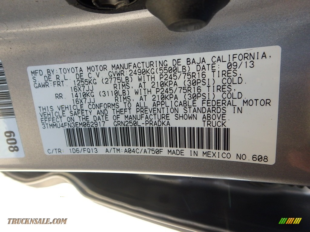 2014 Tacoma V6 SR5 Double Cab 4x4 - Silver Sky Metallic / Graphite photo #23