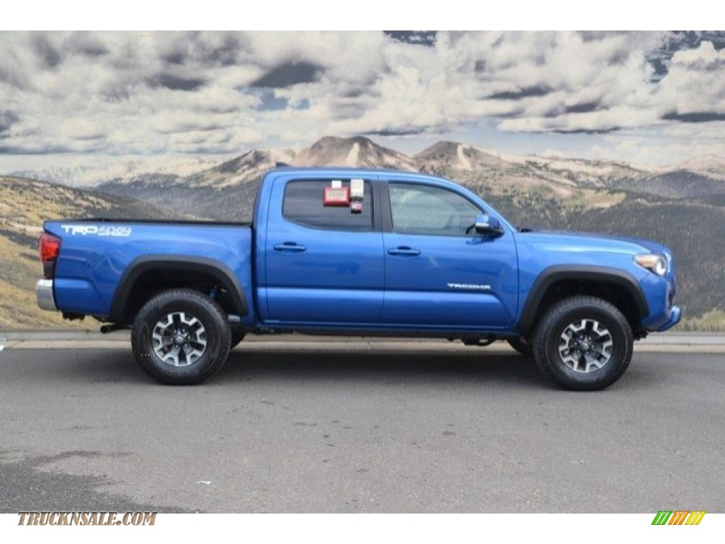 2018 Tacoma TRD Off Road Double Cab 4x4 - Blazing Blue Pearl / Cement Gray photo #2