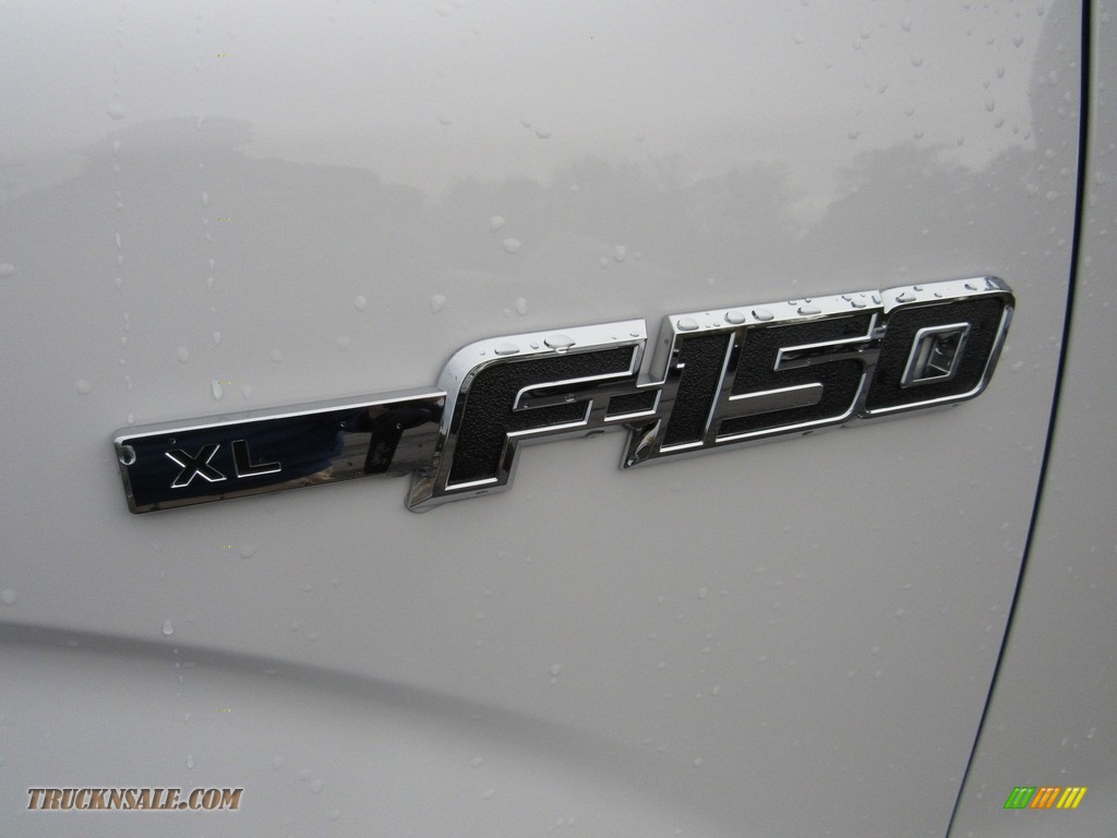 2014 F150 XL Regular Cab - Oxford White / Steel Grey photo #43