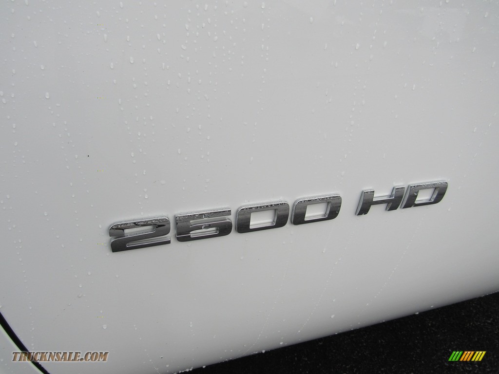 2014 Silverado 2500HD WT Regular Cab - Summit White / Dark Titanium photo #42