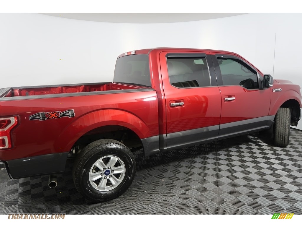 2018 F150 XLT SuperCrew 4x4 - Ruby Red / Earth Gray photo #13