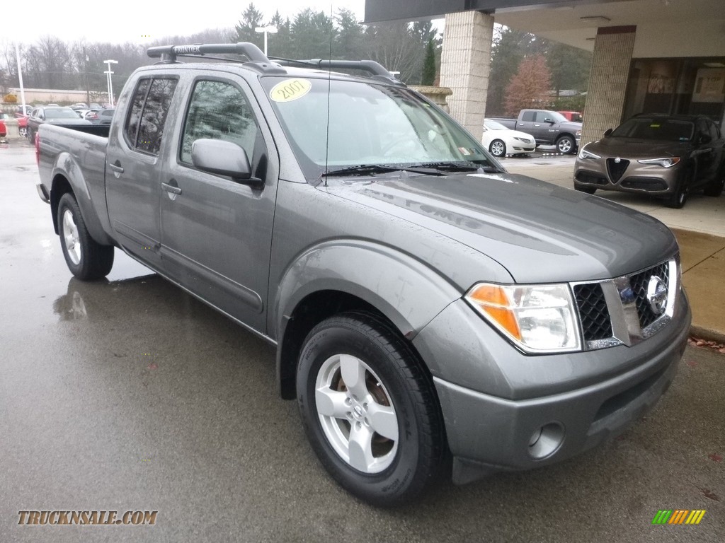 2007 Frontier LE Crew Cab 4x4 - Storm Gray / Charcoal photo #3