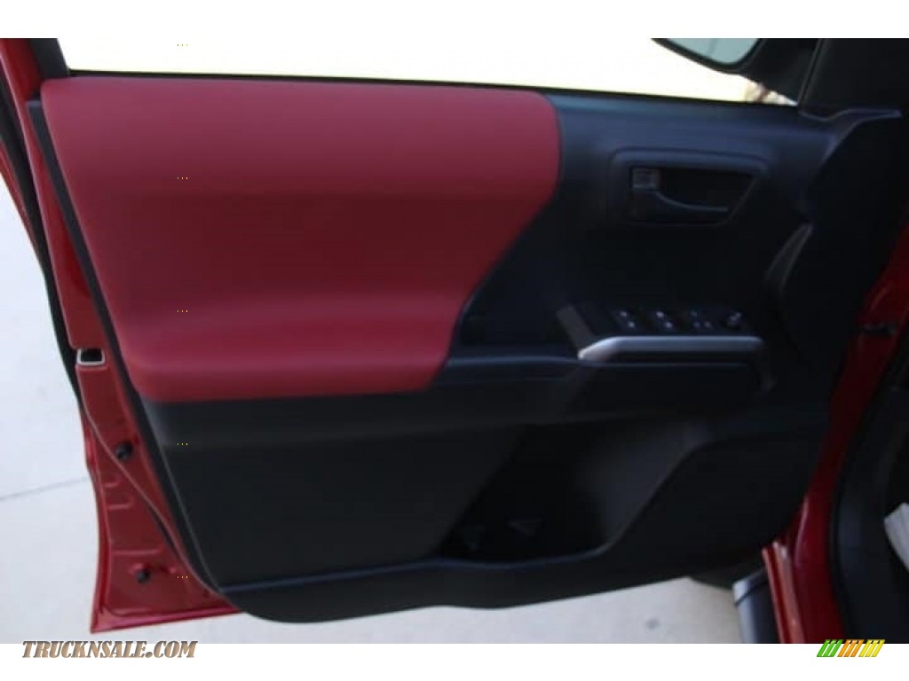 2019 Tacoma SR5 Double Cab - Barcelona Red Metallic / Black photo #9