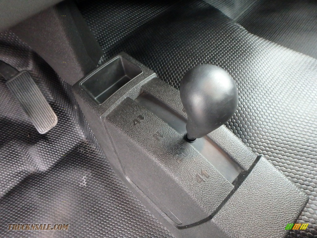 2011 Sierra 1500 Regular Cab 4x4 - Stealth Gray Metallic / Dark Titanium photo #20
