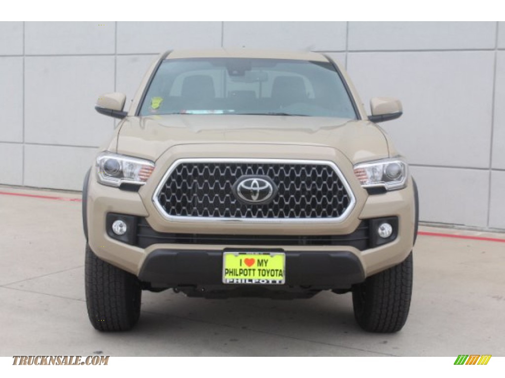 2019 Tacoma TRD Off-Road Double Cab 4x4 - Quicksand / Cement Gray photo #3