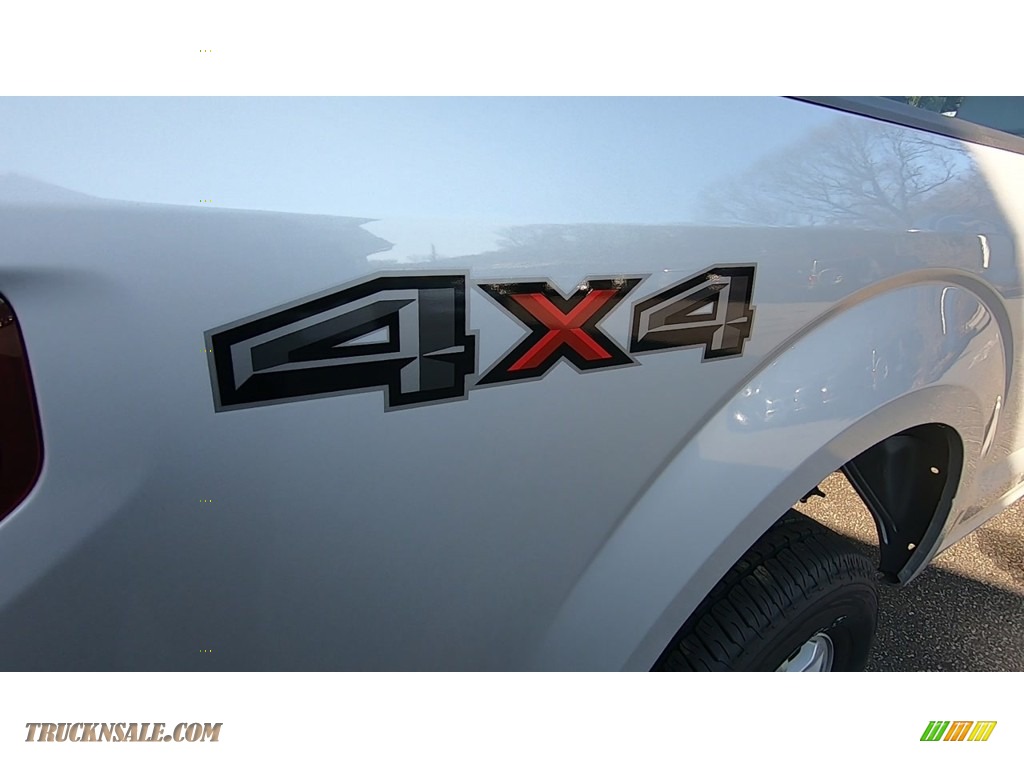 2019 F150 XL Regular Cab 4x4 - Ingot Silver / Earth Gray photo #9