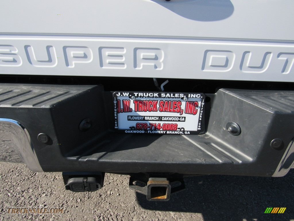 2015 F250 Super Duty XL Super Cab - Oxford White / Steel photo #32