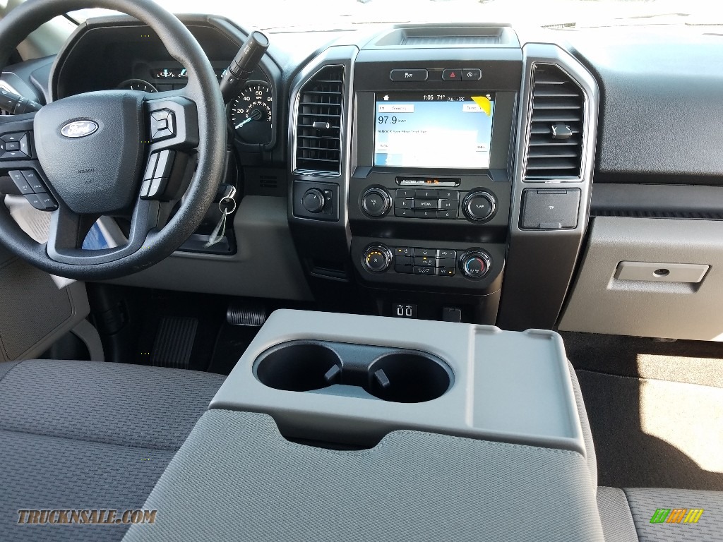 2019 F150 XLT SuperCab - Blue Jeans / Earth Gray photo #13