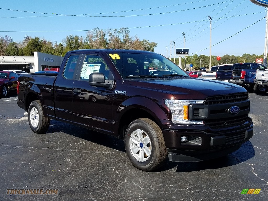 2019 F150 XL SuperCab - Magma Red / Earth Gray photo #7
