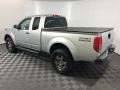 Nissan Frontier SE King Cab 4x4 Radiant Silver photo #4